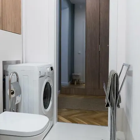 Old Town Grand Theatre 2 アパート ワルシャワ